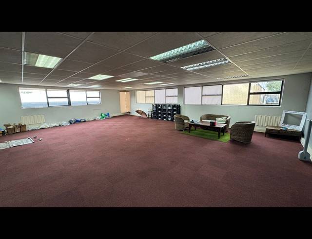 464M² WAREHOUSE TO LET IN EASTGATE